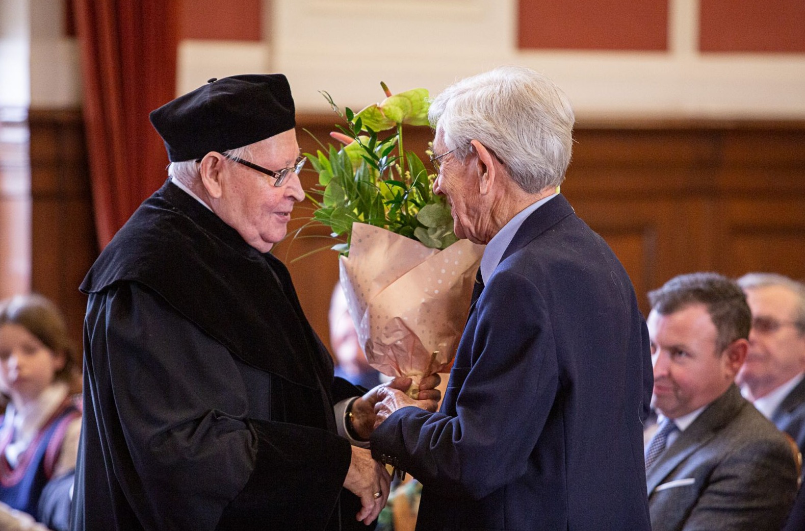 promotor gratuluje prof. M. Krzyśko