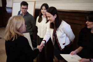 wręczenie dyplomów w konkursie o Stypendium im. dr J. Kulczyka