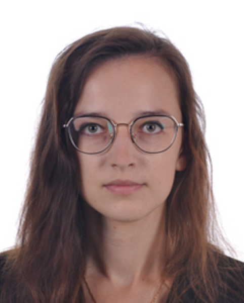 na zdjęciu laureatka mgr Daria Nowicka
