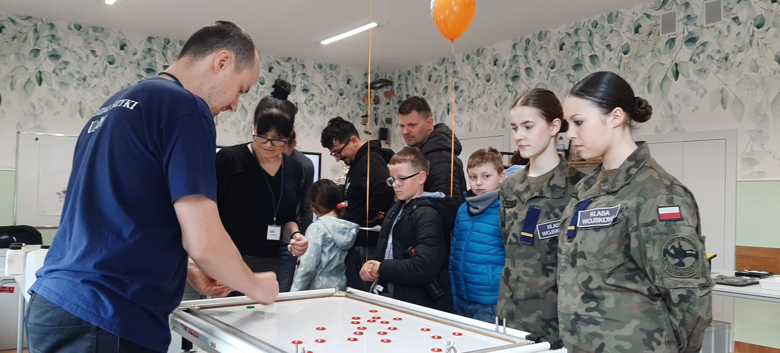 Wydział Fizyki UAM na Festynie Naukowym w Środzie Wielkopolskiej