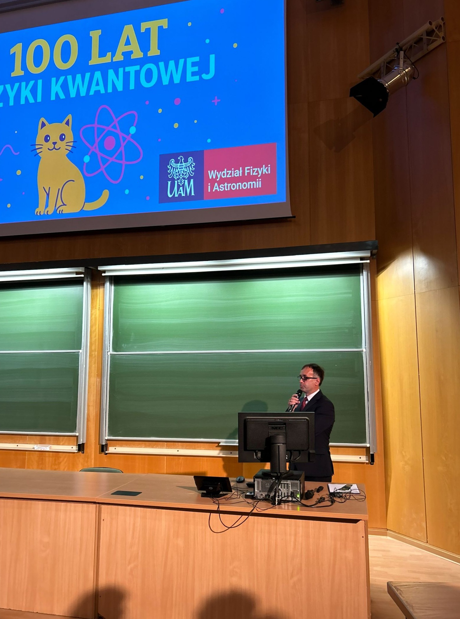 100 lat mechaniki kwantowej – otwarte obchody na Wydziale Fizyki i Astronomii UAM