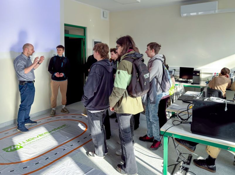 Wizyta edukacyjna na WFiA