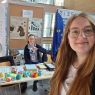 na zdjęciu przedstawicielki Koła Naukowego Dydaktyki Matematyki (StuDMat)