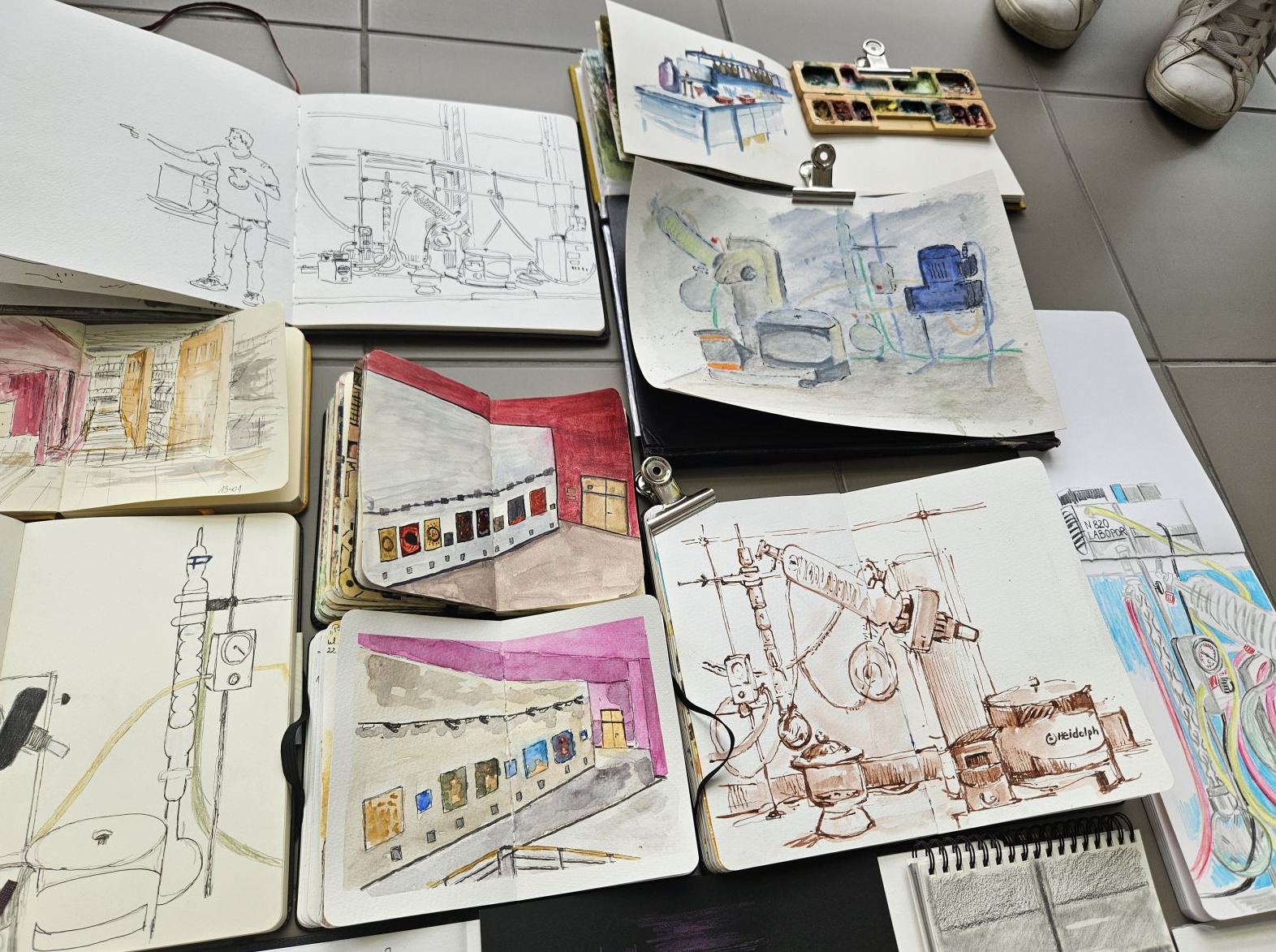 Wizyta grupy Urban Sketchers Poland na Wydziale Chemii