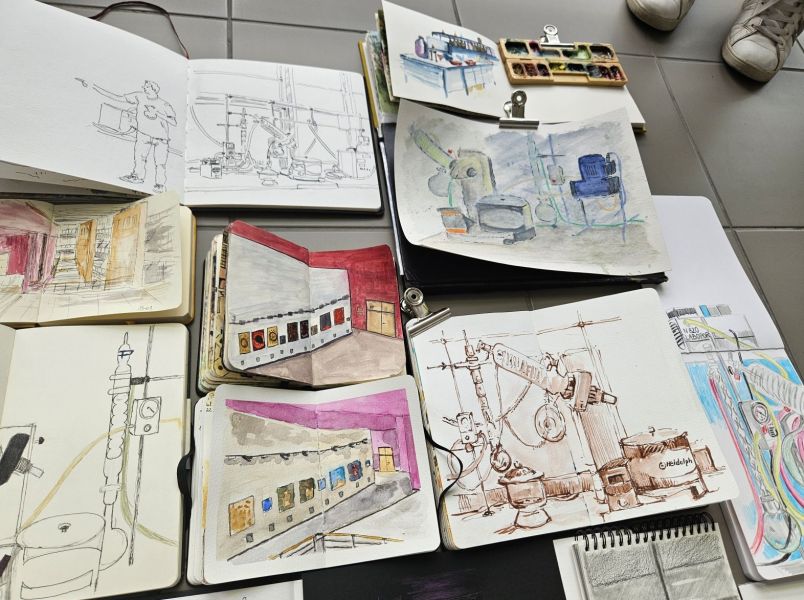Wizyta grupy Urban Sketchers Poland na Wydziale Chemii