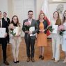 wspólne zdjęcie laureatów konkursu