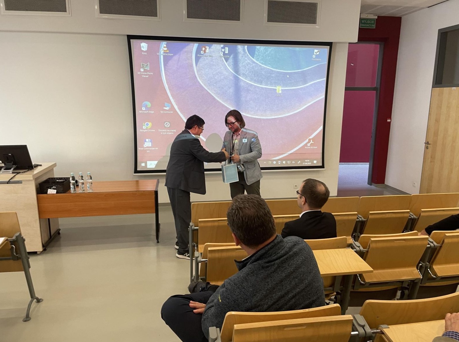 Podsumowanie Konferencji NANO-9