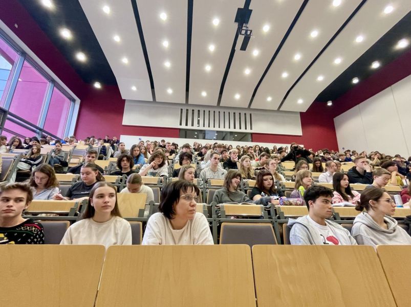 EPiCki wykład o pierwiastkach bloku p