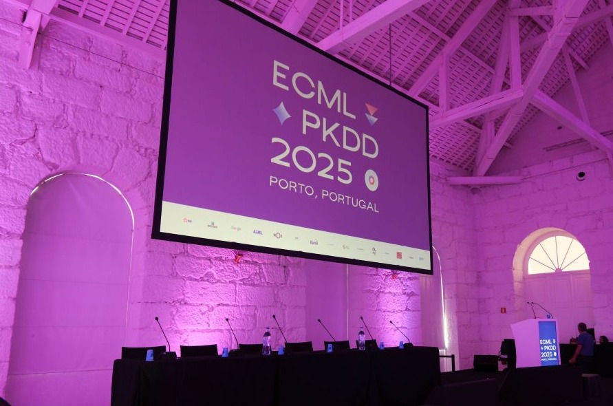 Studenci na konferencji ECML PKDD 2025
