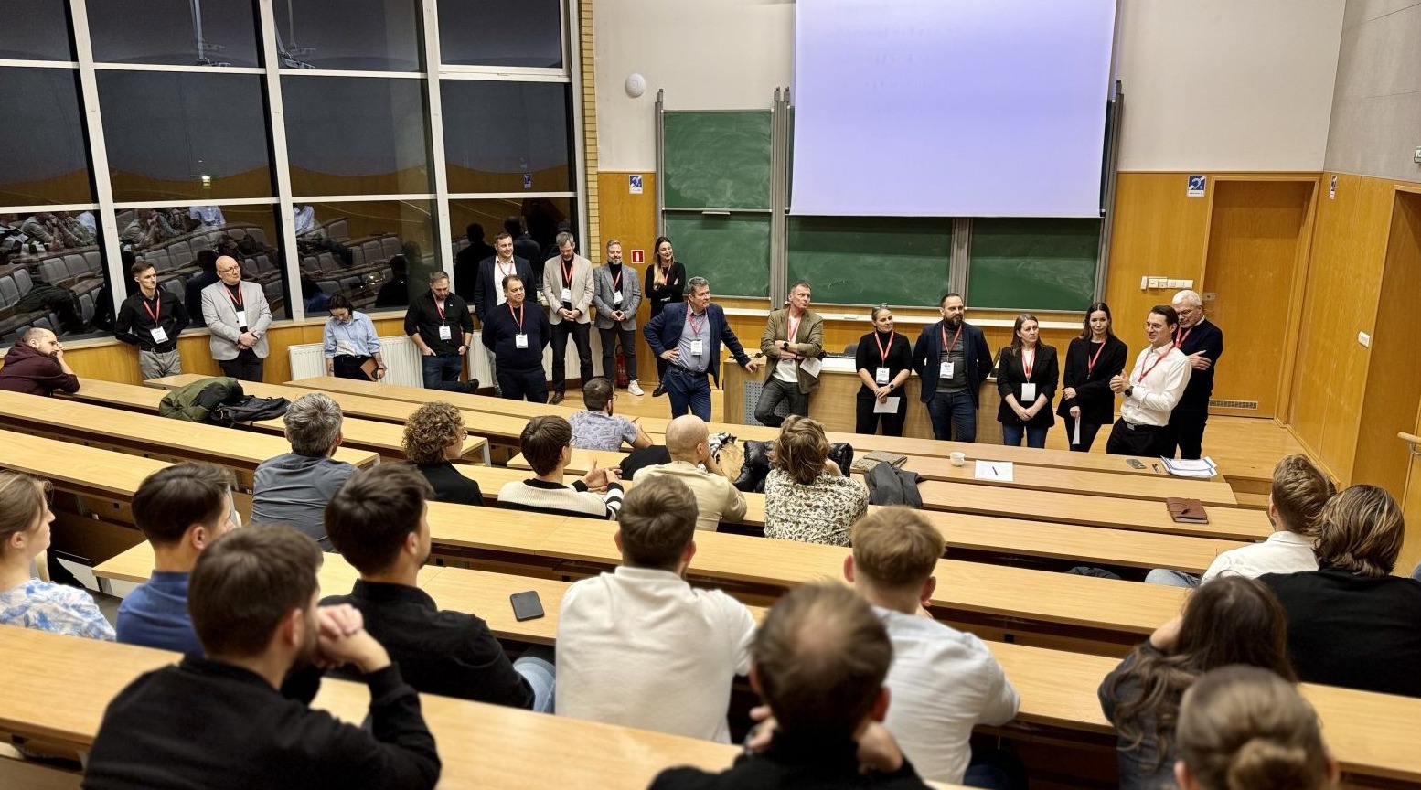 Prezentacje koncepcji studenckich projektów badawczo-rozwojowych