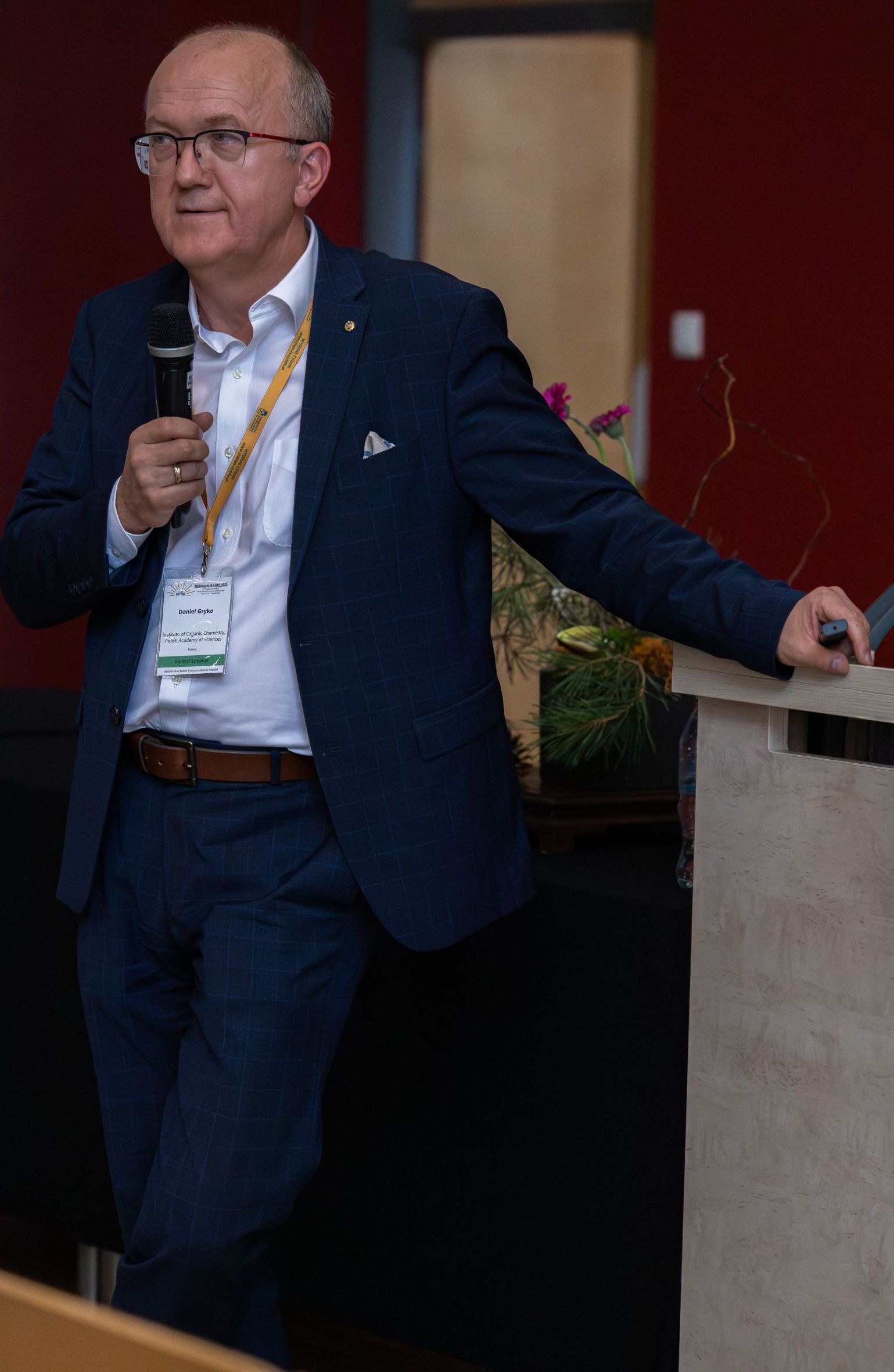 Podsumowanie konferencji Molecules & Light 2025