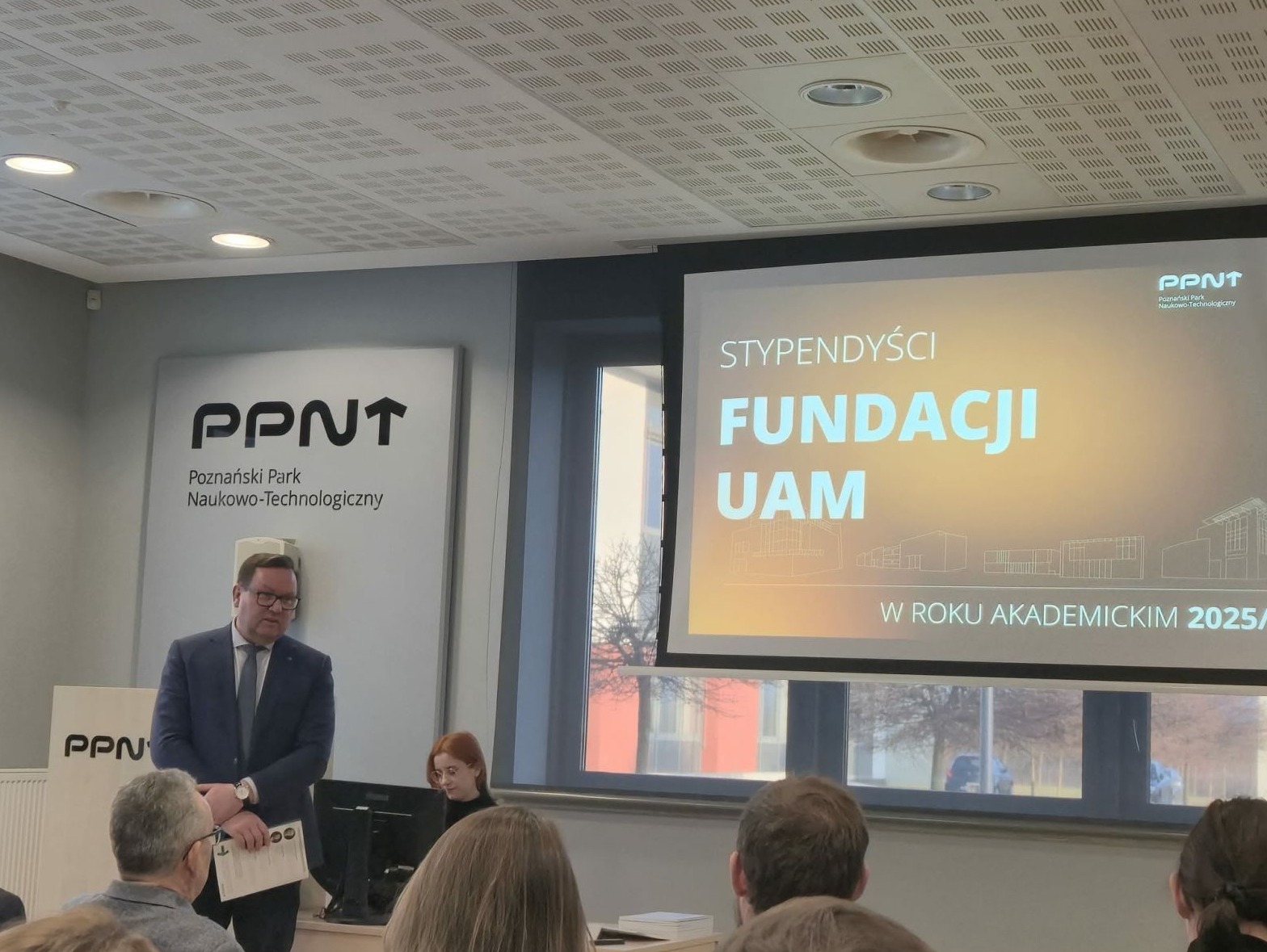 Stypendia Fundacji UAM dla doktorantów - uroczystość wręczenia