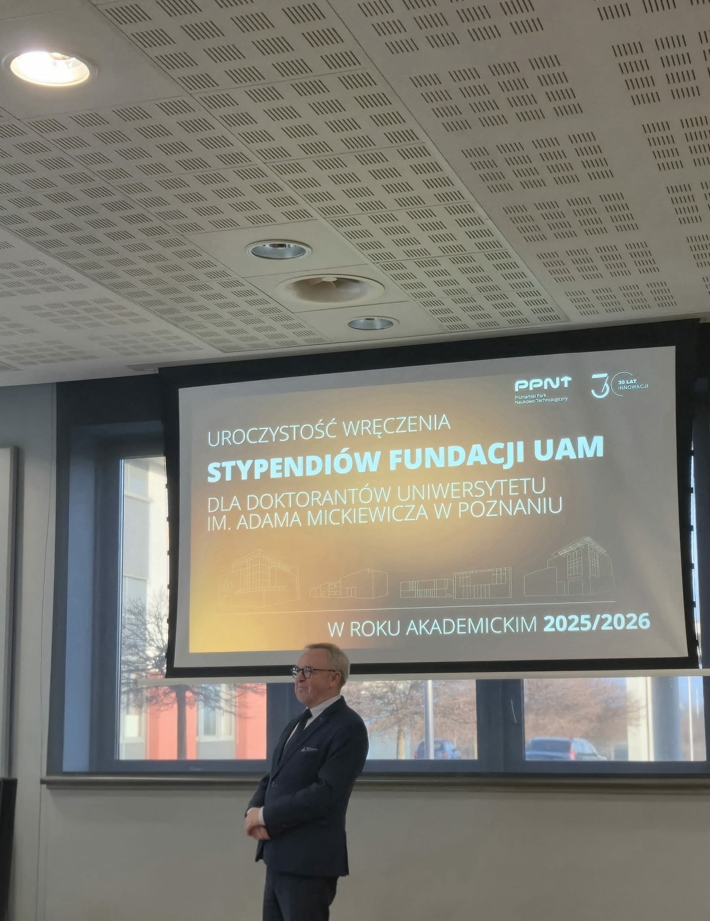 Stypendia Fundacji UAM dla doktorantów - uroczystość wręczenia
