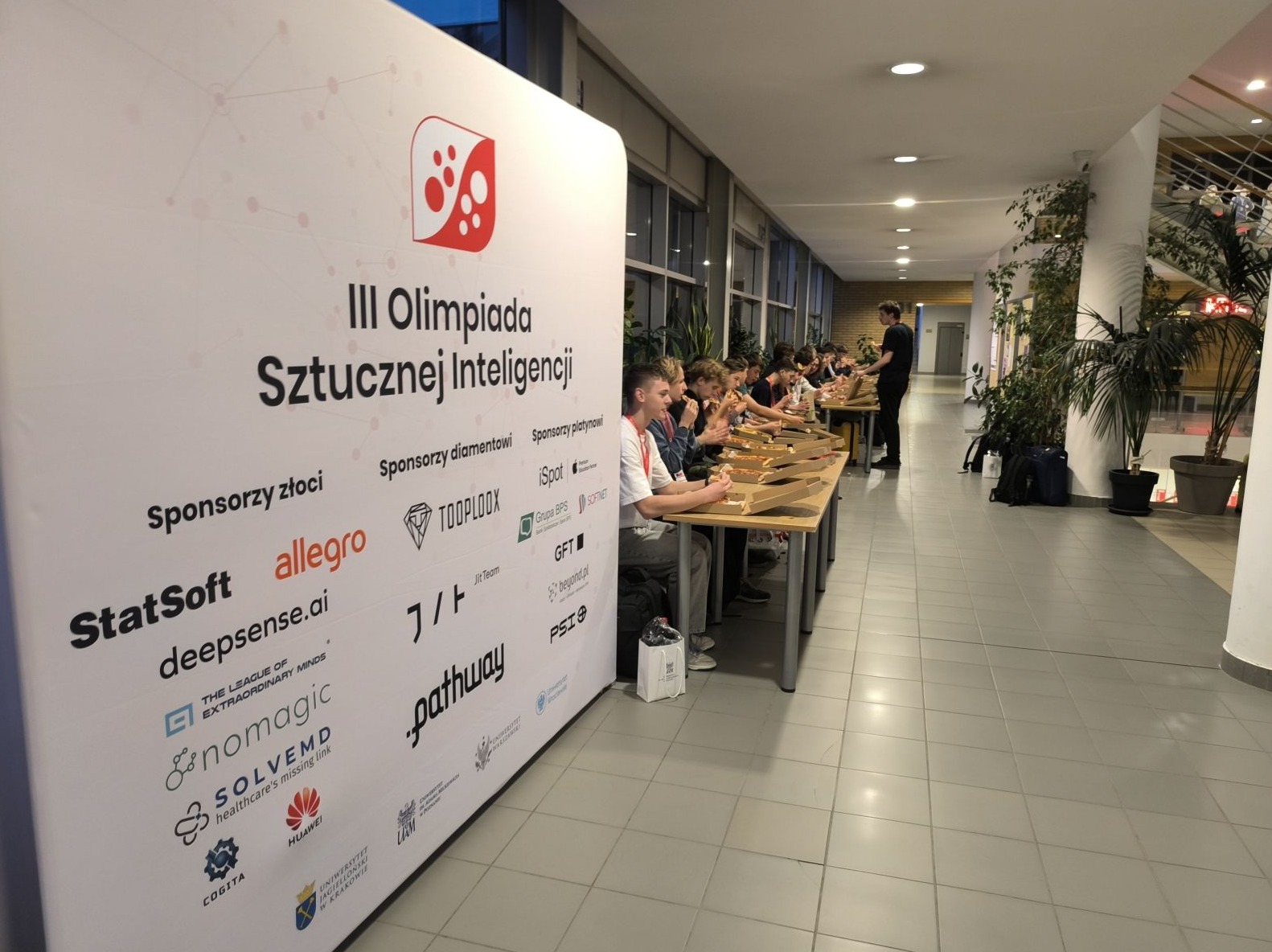 Finał III Olimpiady Sztucznej Inteligencji na UAM – podsumowanie