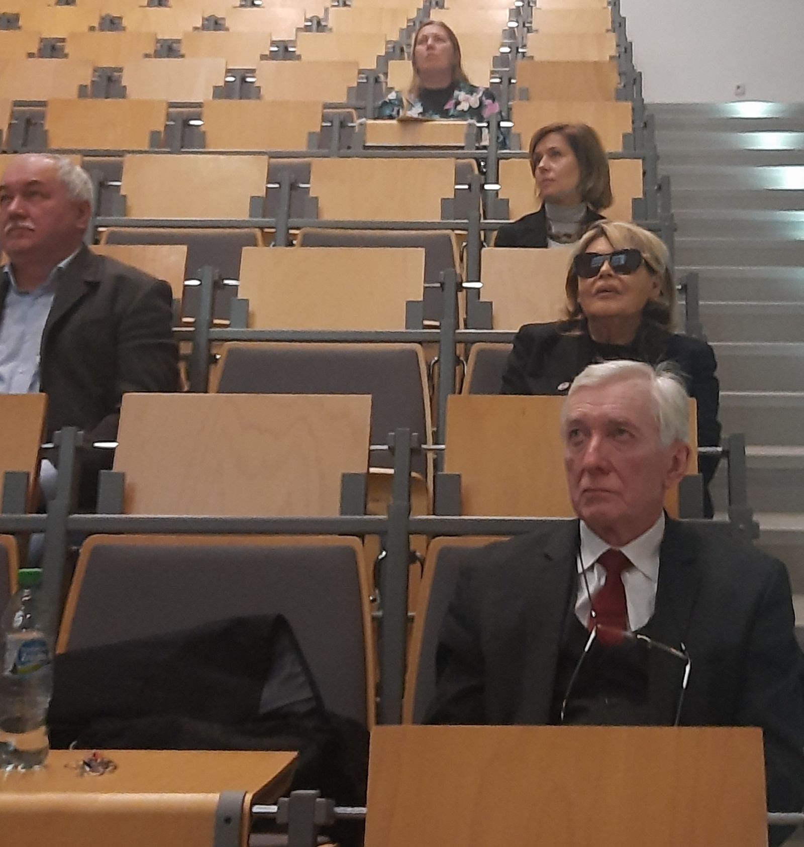 prezentacje laureatów konkursu II edycji grantów SNŚ